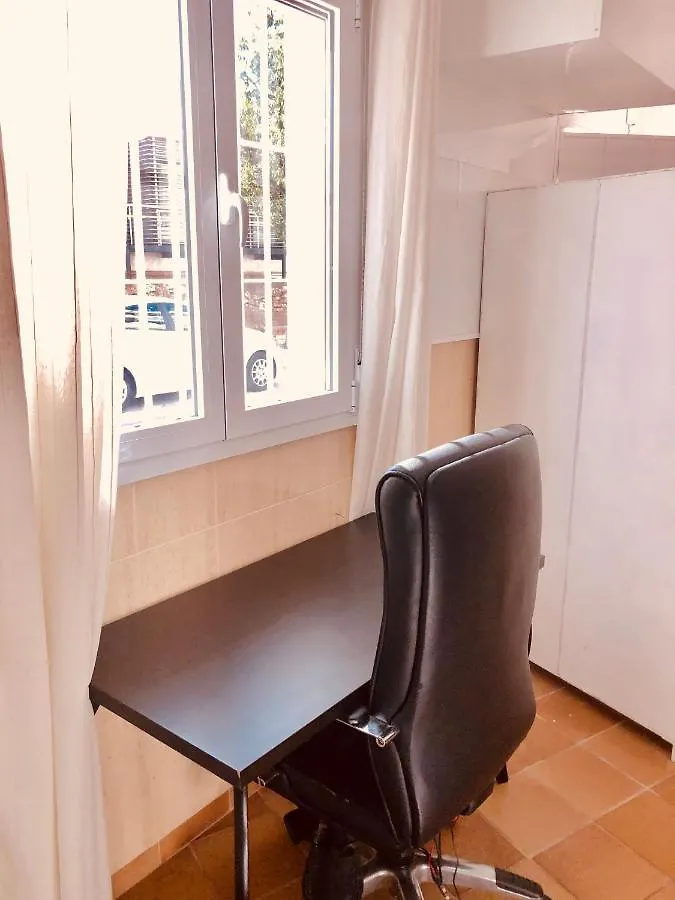 La Carihuela Beach Studio 托雷莫利诺斯 公寓